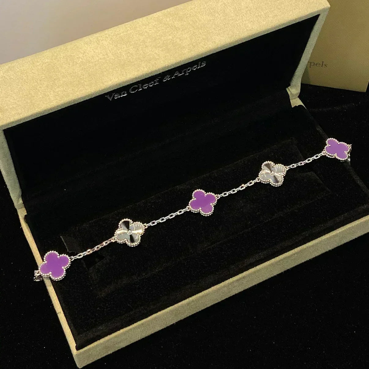 [Dawnora Jewelry] CLOVER 5 MOTIF VIOLET BRACELET COLLECTION
