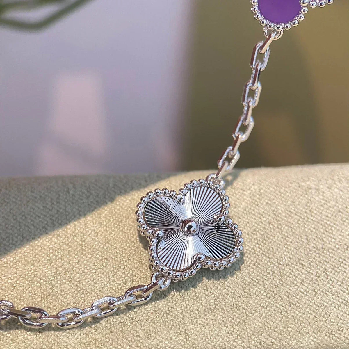 [Dawnora Jewelry] CLOVER 5 MOTIF VIOLET BRACELET COLLECTION