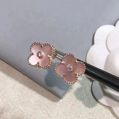 [Dawnora Jewelry]CLOVER MEDIUM 1 MOTIFS  PINK MOP DIAMOND EARRINGS