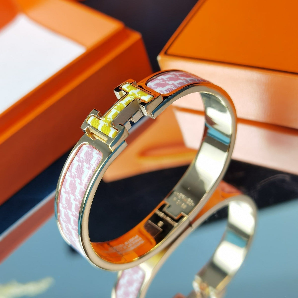 [Dawnora Jewelry]H HORSE BRACELET 12MM