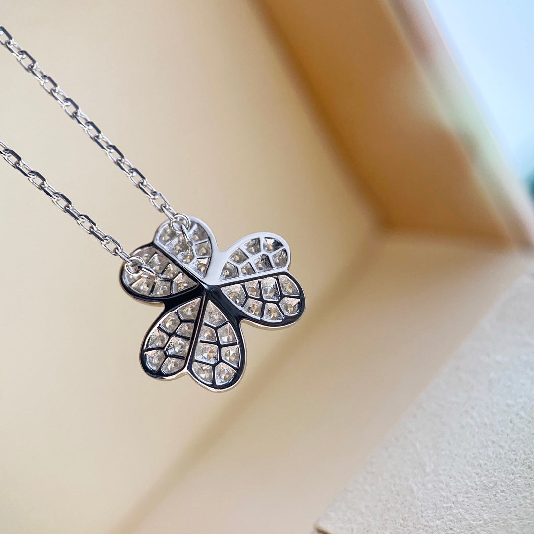 [Dawnora Jewelry]CLOVER DIAMOND NECKLACE SILVER