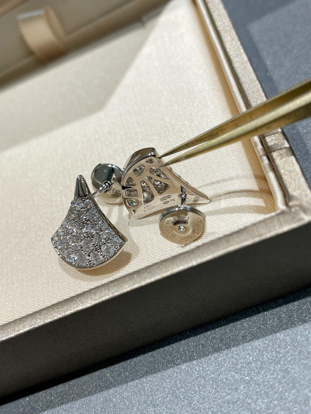 [Dawnora Jewelry]DREAM STUD EARRINGS DIAMOND