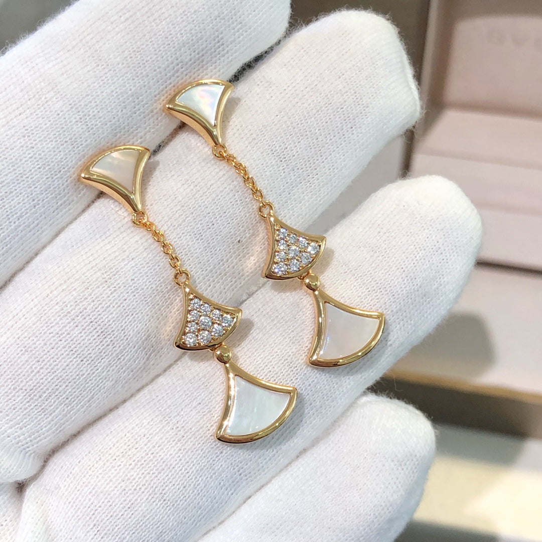 [Dawnora Jewelry]DREAM EARRINGS 3 MOTIFS DIAMOND MOP PINK GOLD
