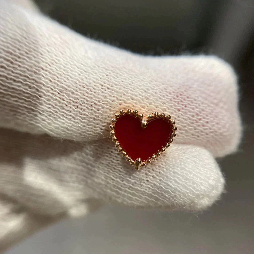 [Dawnora Jewelry]HEART CARNELIAN STUD EARRINGS