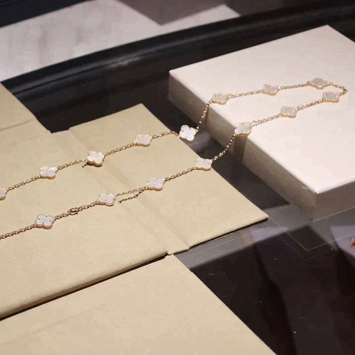 [Dawnora Jewelry]CLOVER 20 MOTIFS WHITE MOP NECKLACE