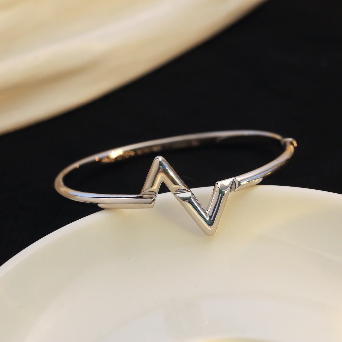 [Dawnora Jewelry]VOLTE UPSITE DOWN BRACELET