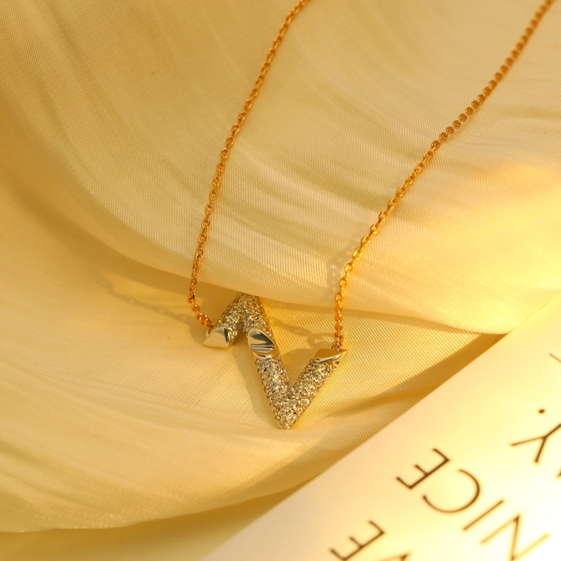 [Dawnora Jewelry]VOLT SILVER DIAMOND PEDANT NECKLACE