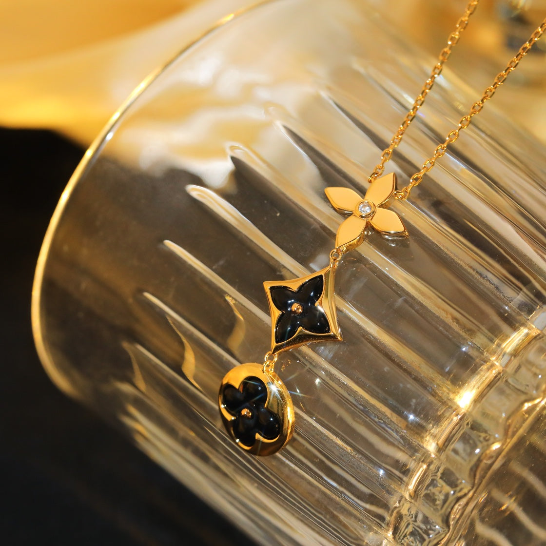[Dawnora Jewelry]STAR AND SUN ONYX PINK GOLD NECKLACE