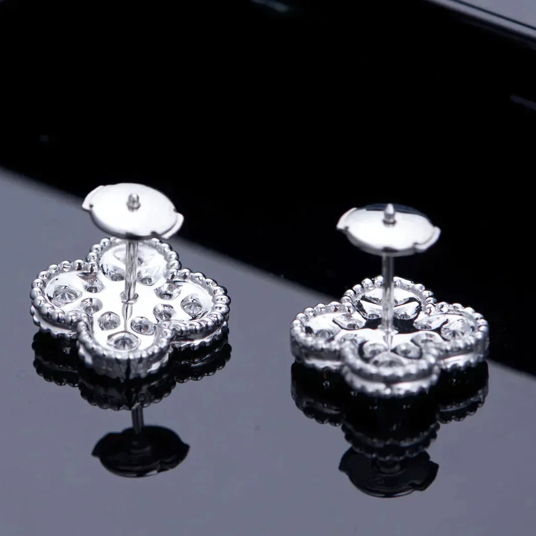 [Dawnora Jewelry]CLOVER 1 MOTIFS DIAMOND STUD EARRINGS SILVER