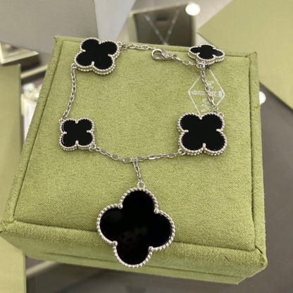 [Dawnora Jewelry]CLOVER 5 MOTIFS SIVLER ONYX BRACELET