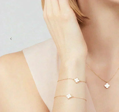 [Dawnora Jewelry]CLOVER MINI 9.5MM WHITE MOTHER-OF-PEARL NECKLACE