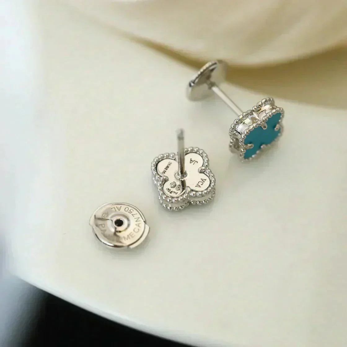 [Dawnora Jewelry]CLOVER MINI 9.5MM ONYX STUD EARRINGS SILVER