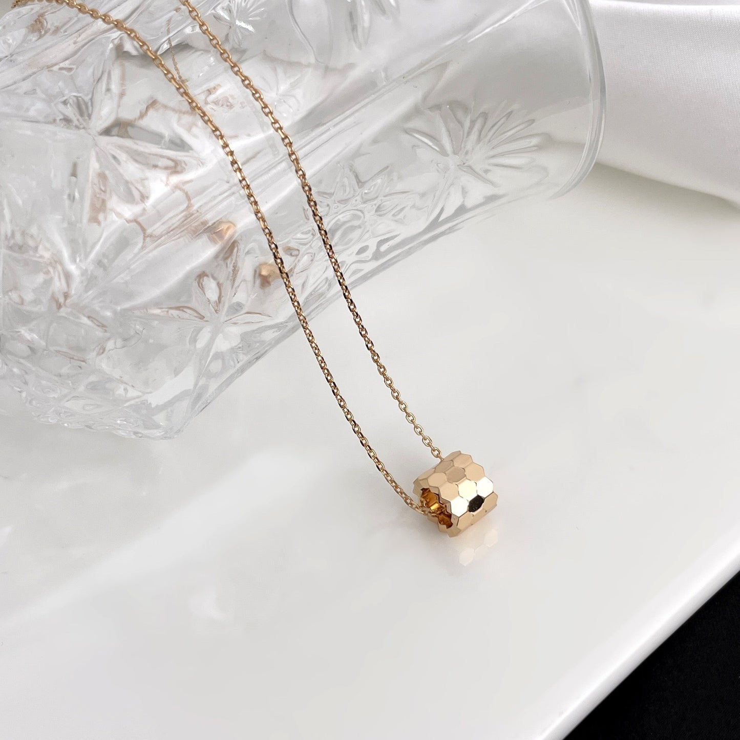 [Dawnora Jewelry]BEE MINI NECKLACE