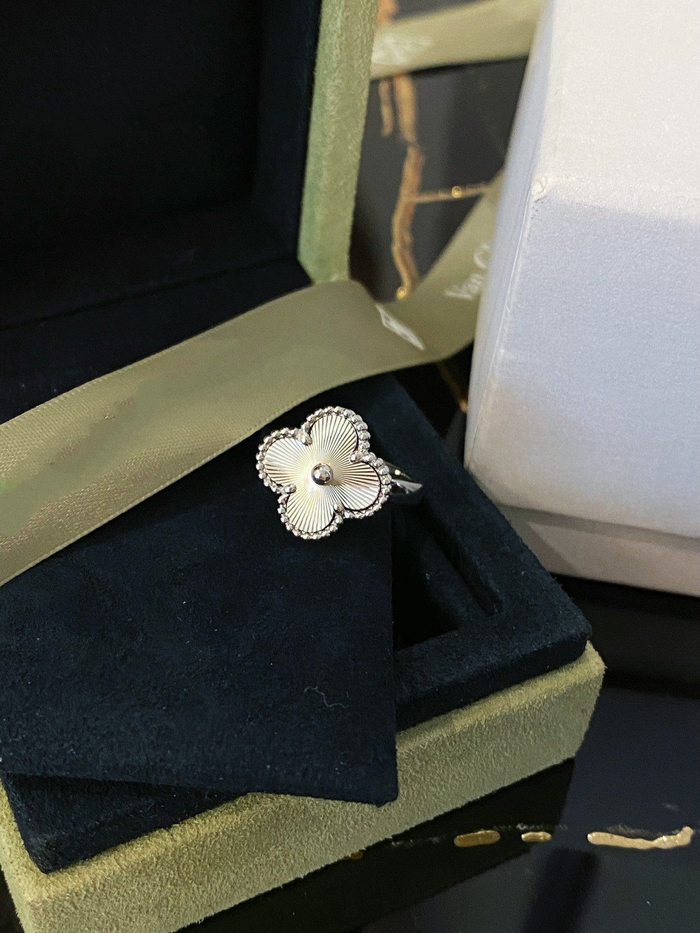 [Dawnora Jewelry]CLOVER SILVER RING
