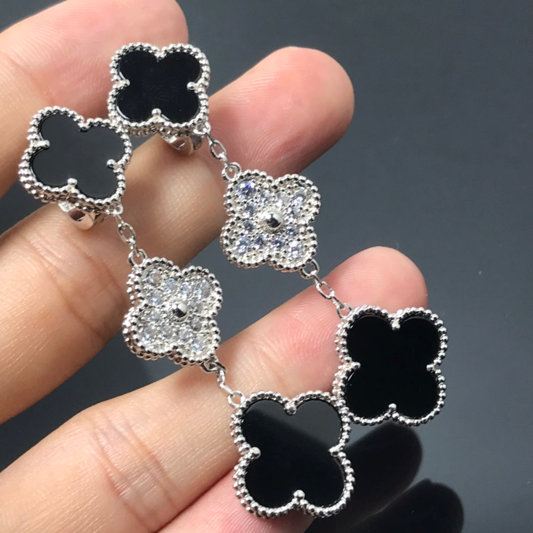 [Dawnora Jewelry]CLOVER 3 MOTIF DIAMOND ONYX SILVER EARRINGS