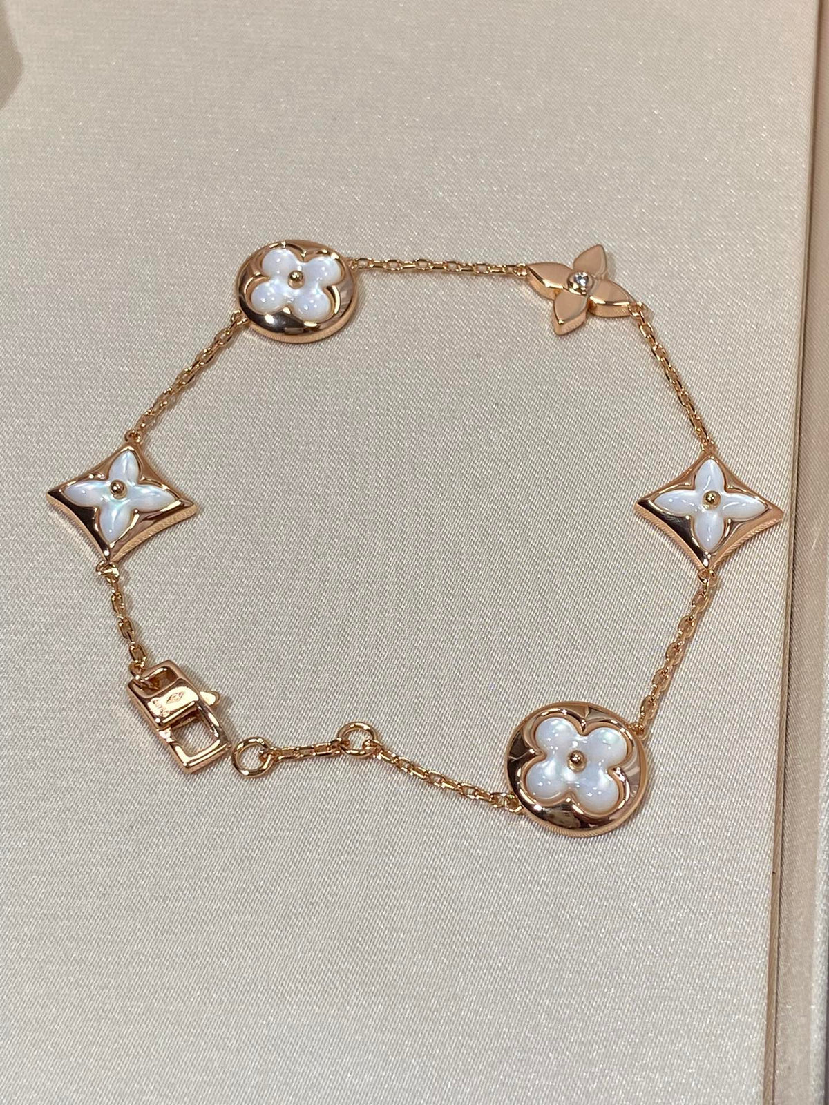 [Dawnora Jewelry]STAR AND SUN 5 MOTIF MOP PINK GOLD BRACELET