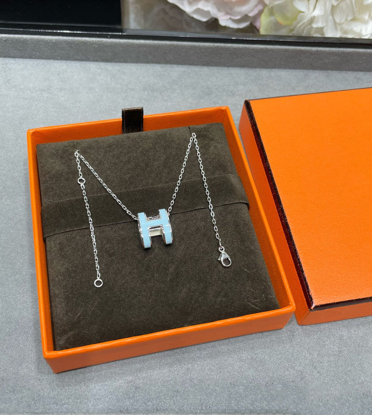 [Dawnora Jewelry]POP H SKY BLUE NECKLACE