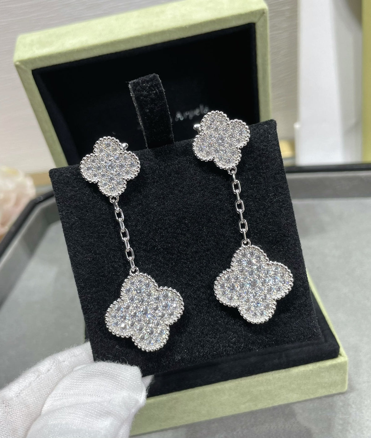 [Dawnora Jewelry]CLOVER 2 MOTIFS DIAMOND PAVED SILVER EARRINGS