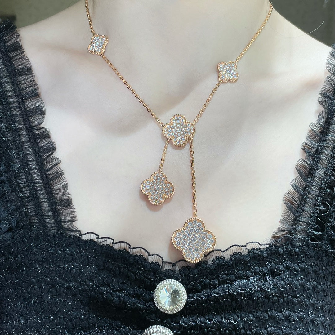 [Dawnora Jewelry]CLOVER 6 MOTIF DIAMOND PAVED NECKLACE