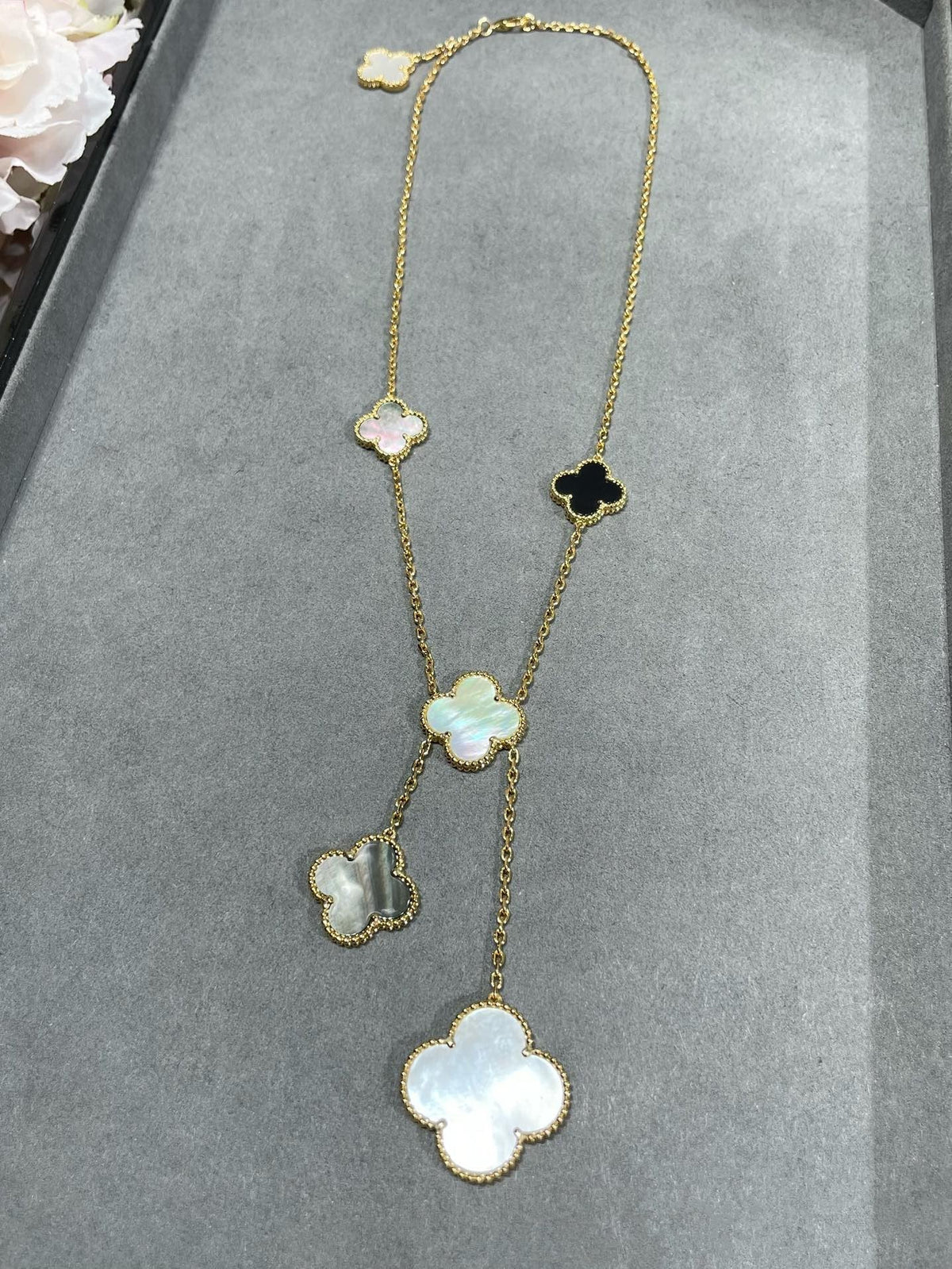 [Dawnora Jewelry]CLOVER 6 MOTIF MOP ONYX GOLD NECKLACE