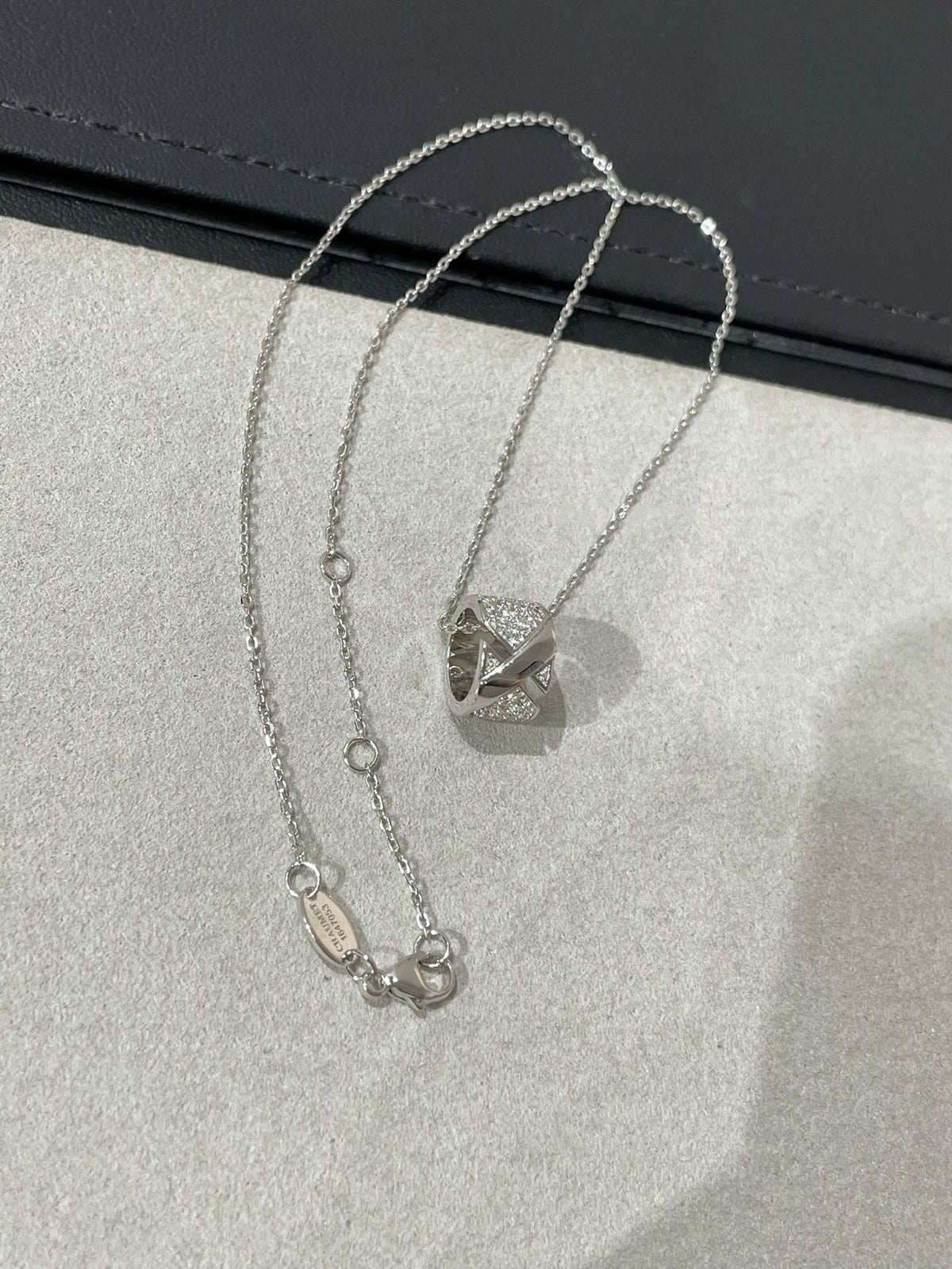 [Dawnora Jewelry]LIENS EVIDENCE DIAMOND PAVED NECKLACE