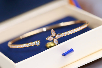 [Dawnora Jewelry]IDYLLE PINK GOLD OPEN BRACELET DIAMOND PAVED