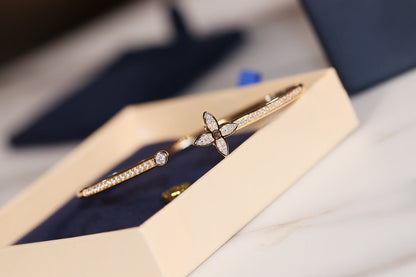 [Dawnora Jewelry]IDYLLE GOLD OPEN BRACELET DIAMOND PAVED