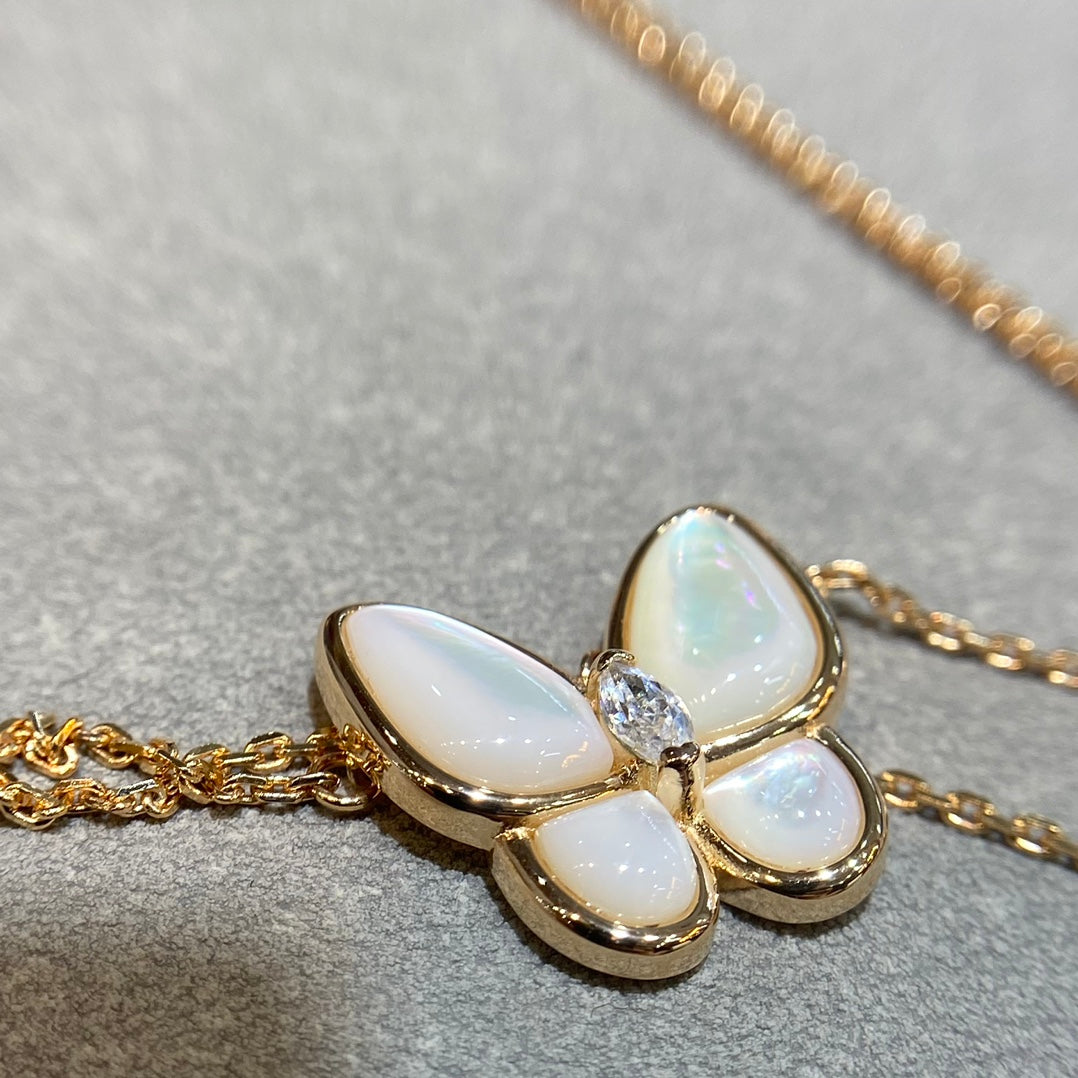 [Dawnora Jewelry]BUTTERFLY MOP DIAMOND NECKLACE