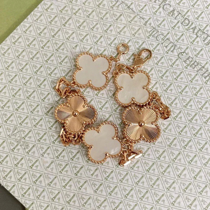 [Dawnora Jewelry]CLOVER WHITE PEARL MOP 5 MOTIF BRACELET COLLECTION