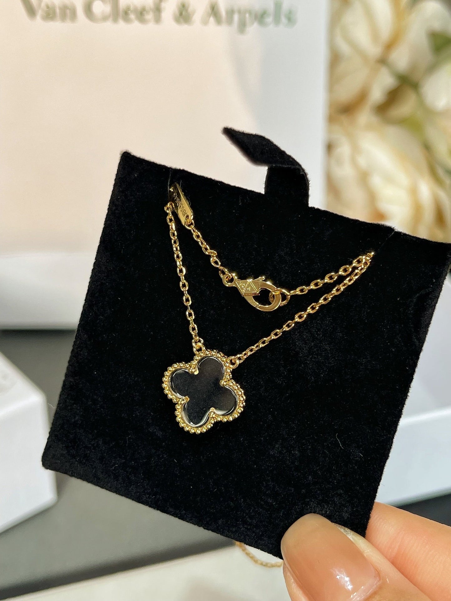 [Dawnora Jewelry]CLOVER ROCK CRYSTAL ROSE GOLD NECKLACE