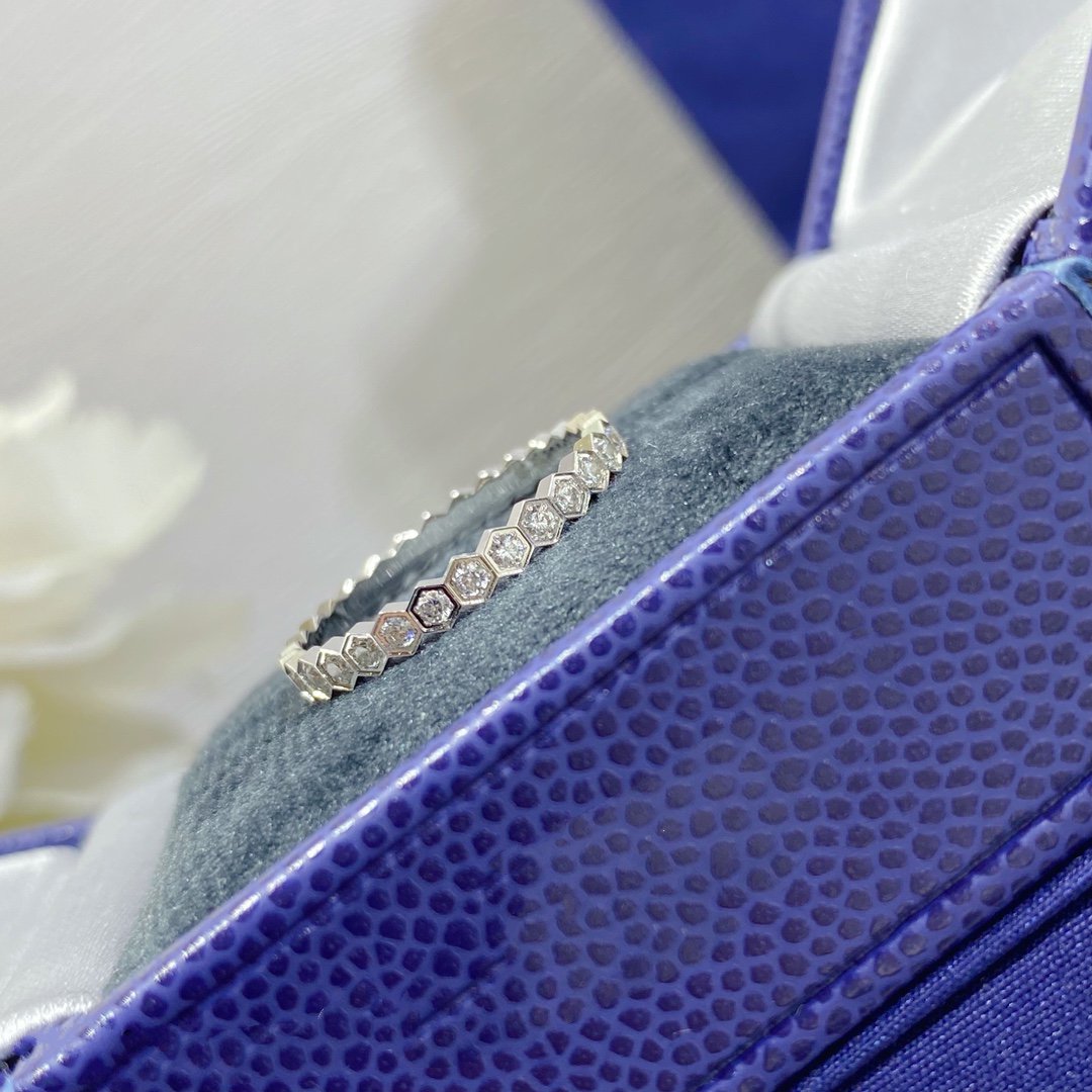 [Dawnora Jewelry]BEE LOVE DIAMOND PAVED SMALL RING
