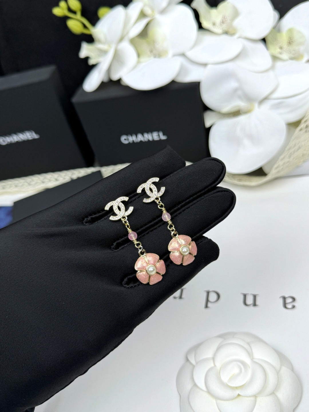 [Dawnora Jewelry]26C Pink Camellia Enamel Pendant with Double C Earrings