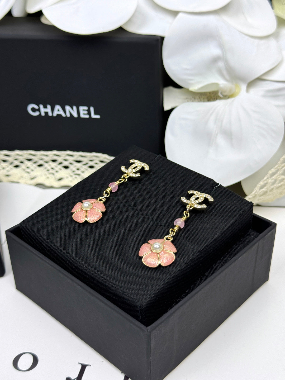 [Dawnora Jewelry]26C Pink Camellia Enamel Pendant with Double C Earrings