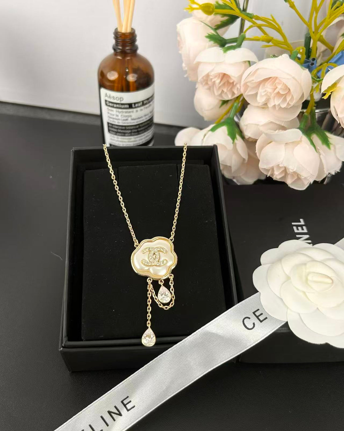 [Dawnora Jewelry]Cloud Pearl Mother-of-Pearl Diamond Chain Pendant Necklace
