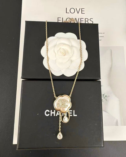 [Dawnora Jewelry]Cloud Pearl Mother-of-Pearl Diamond Chain Pendant Necklace