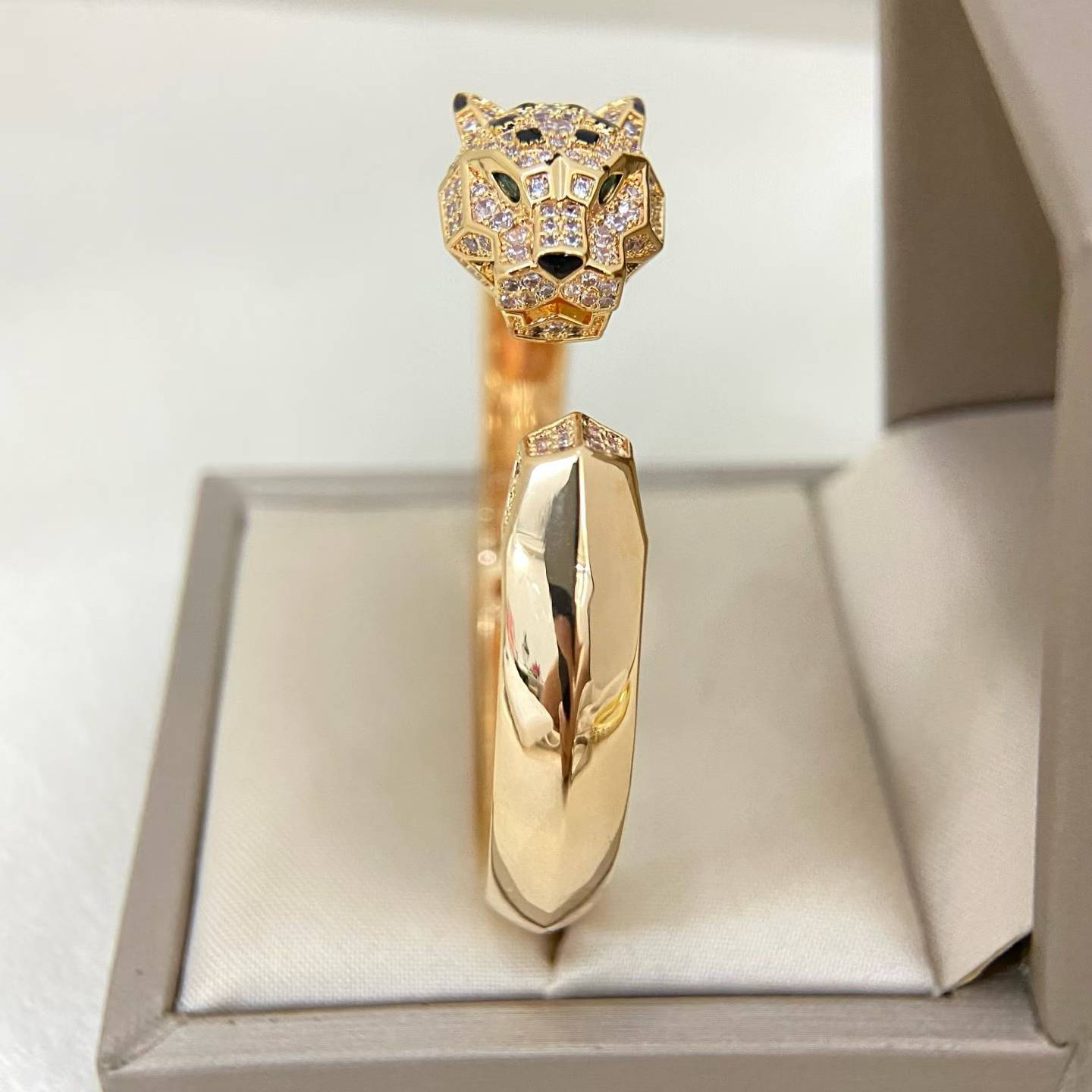 [Dawnora Jewelry]DIAMOND MACHINE LEOPARD BRACELET