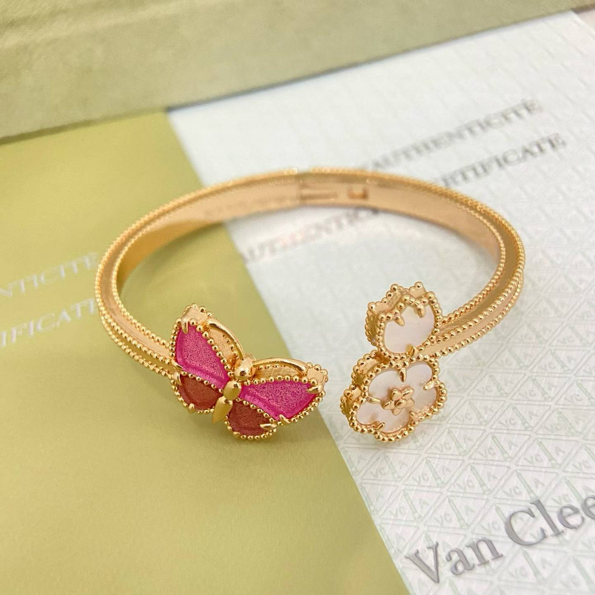 [Dawnora Jewelry]ROSE QUARTZ THREE‑IN‑ONE BUTTERFLY BRACELET