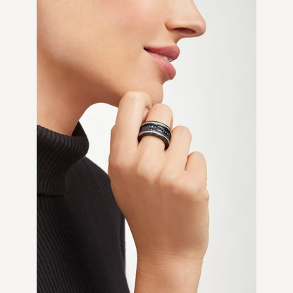 [Dawnora Jewelry]ZERO 1 ROCK FOUR-BAND BLACK CERAMIC WITH STUDDED SPIRAL AND PAVED DIAMONDS RING