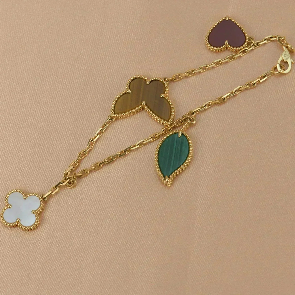 [Dawnora Jewelry]LUCKY SPRING 5 MOTIF GOLD BRACELET