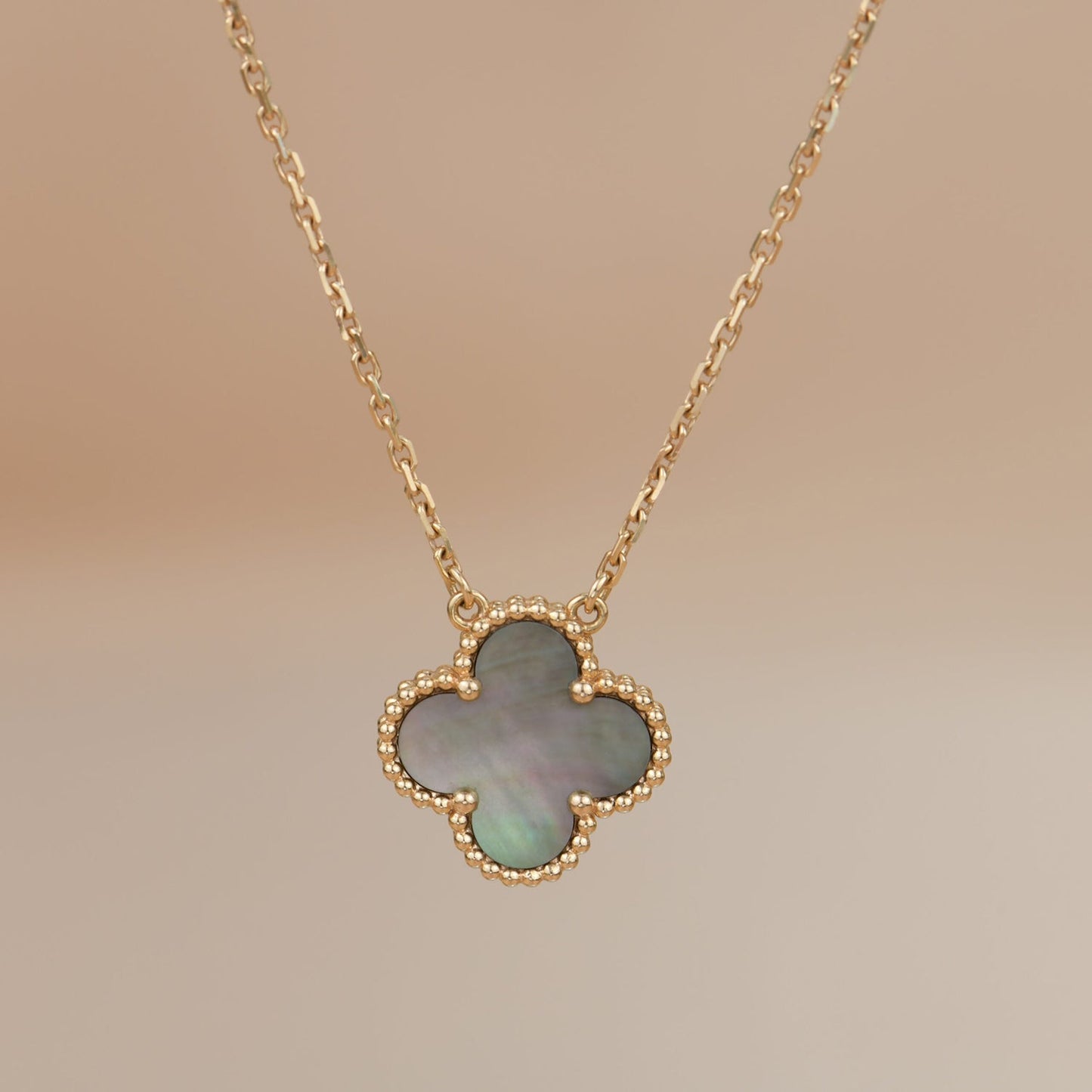 [Dawnora Jewelry]CLOVER 15MM  GRAY MOTHER OF PEARL NECKLACE