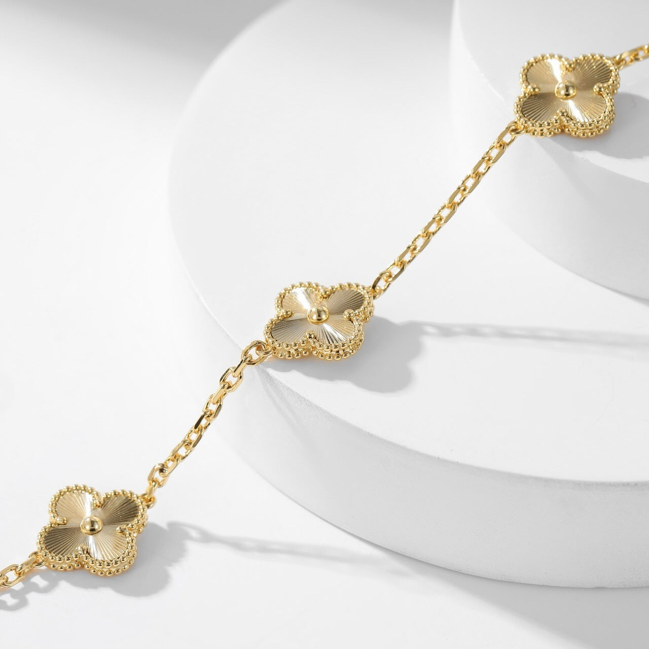 [Dawnora Jewelry]CLOVER 10 MOTIFS LASER NECKLACE