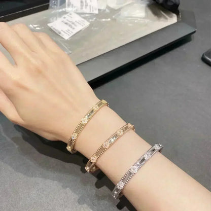 [Dawnora Jewelry]CLOVER BRACELET 4MM DIAMONDS
