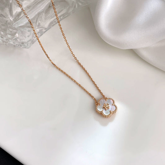 [Dawnora Jewelry]LUCKY  WHITE MOP  PLUM BLOSSOM NECKLACE