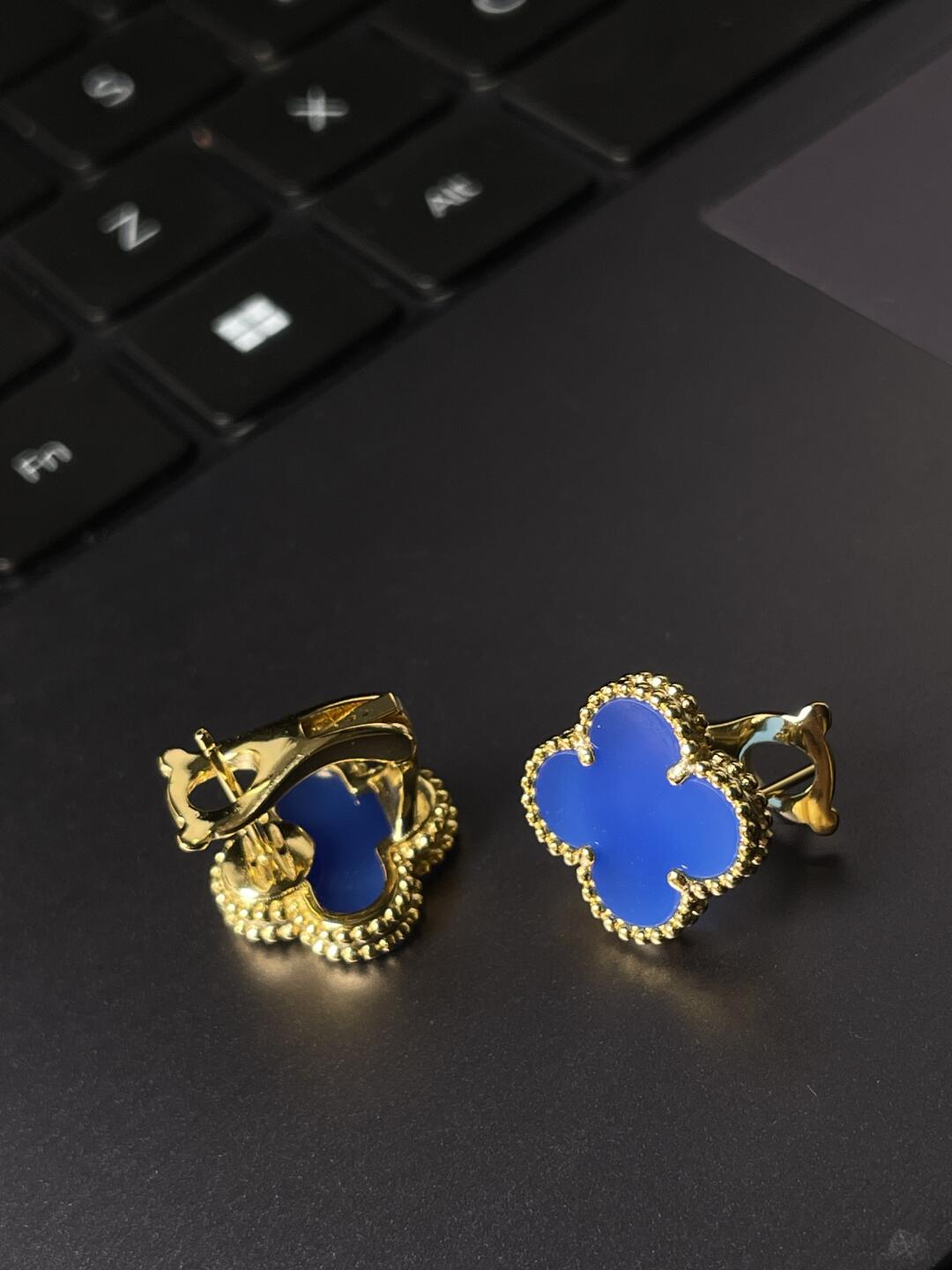 [Dawnora Jewelry] CLOVER LARGE (20mm) 1 MOTIFS BLUE MOP STUD EARRINGS