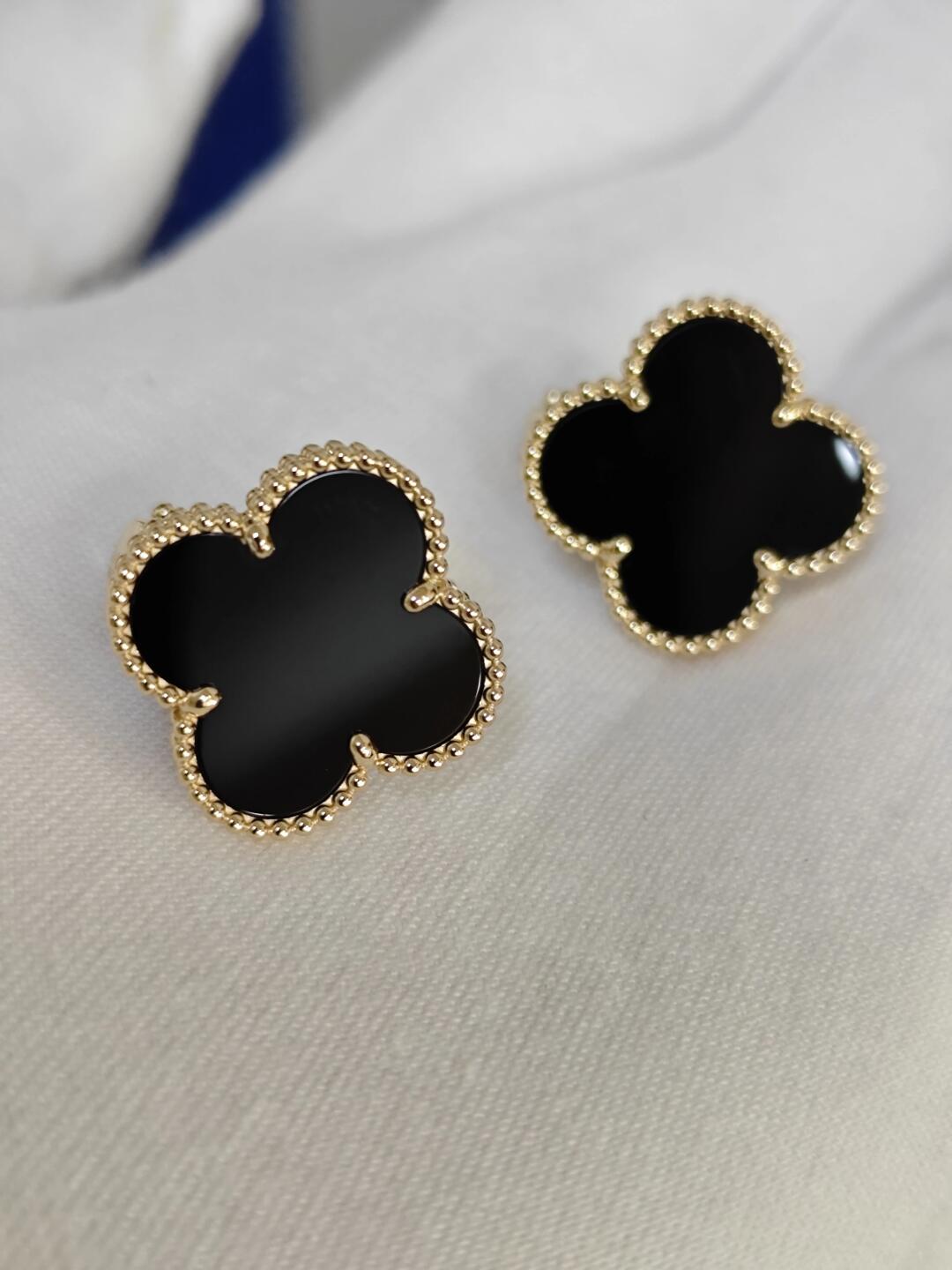 [Dawnora Jewelry]CLOVER 20MM BLACK MOP EARRINGS
