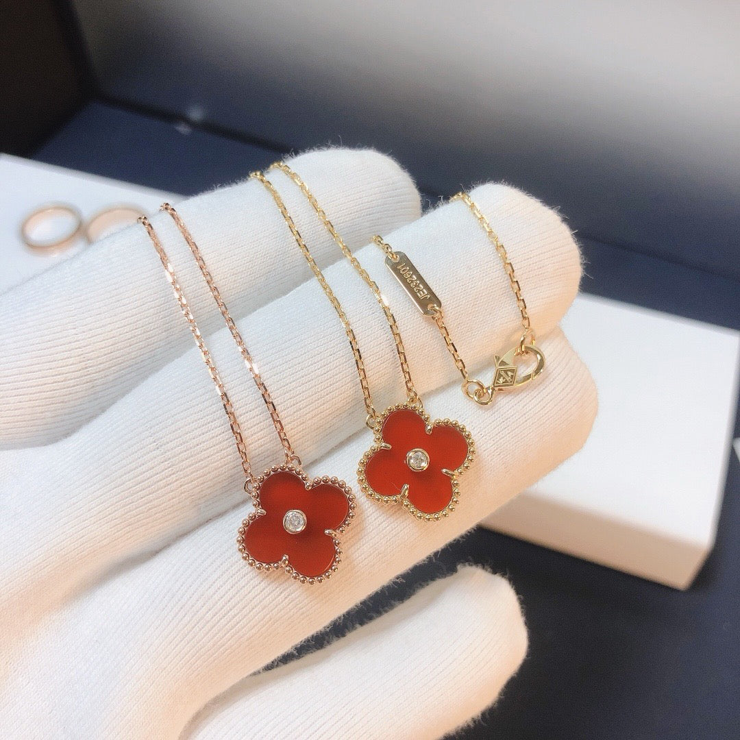 [Dawnora Jewelry]CLOVER 15MM DIAMOND CARNELIAN NECKLACE