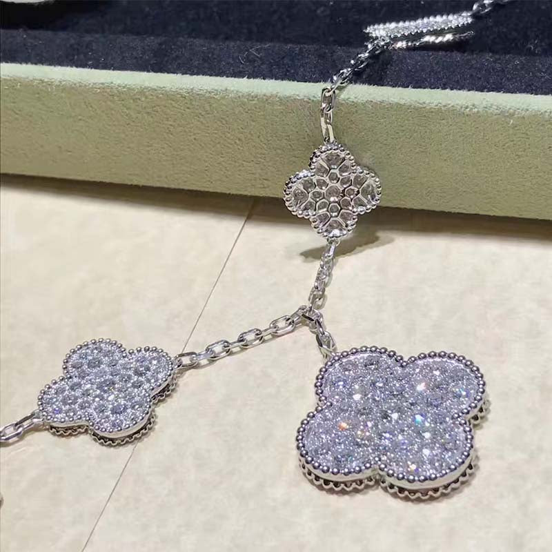 [Dawnora Jewelry]CLOVER 6 MOTIFS SILVER DIAMOND BRACELET