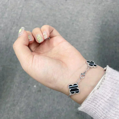 [Dawnora Jewelry] CLOVER 5 MOTIF PULSAR STONE BRACELET COLLECTION