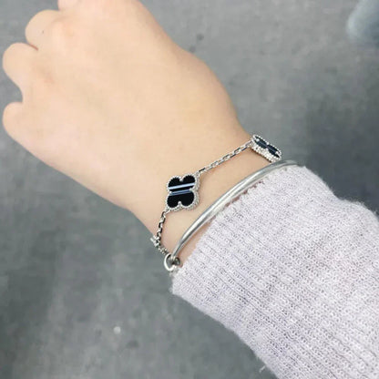 [Dawnora Jewelry] CLOVER 5 MOTIF PULSAR STONE BRACELET COLLECTION