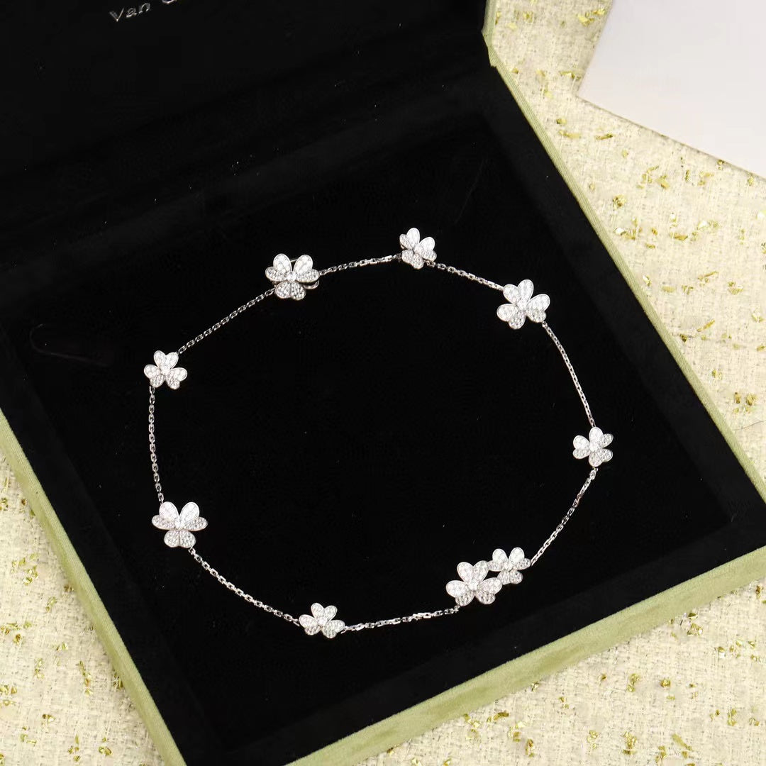 [Dawnora Jewelry]FRIVOLE SILVER 9 FLOWERS NECKLACE
